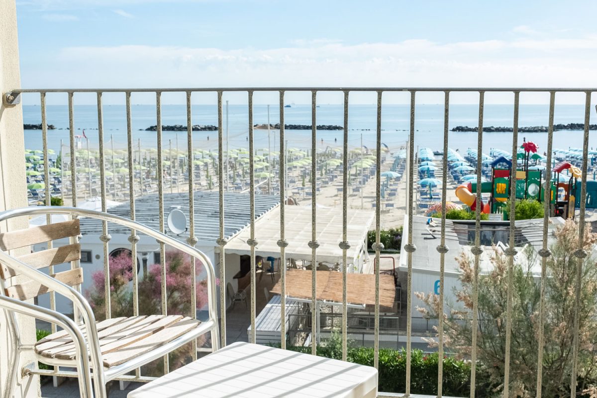 BALCONE VISTAMARE 3 Balcone vista mare